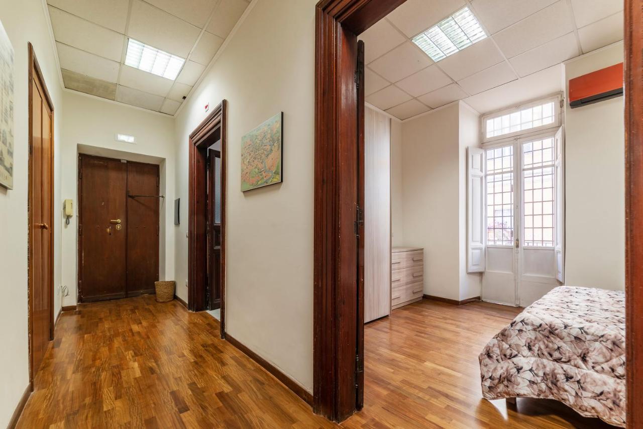 Residence Borgognoni Apartments Roma Exterior foto